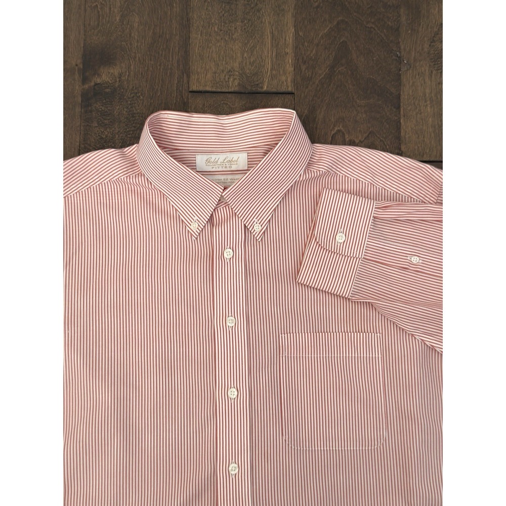 Gold Label Roundtree & Yorke Mens Button Down Shirt 17.5-35 Red Stripe Poplin